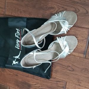 Silver Dance/Salsa Shoes